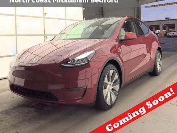 TESLA MODEL Y 2020 5YJYGDEE6LF009494 image